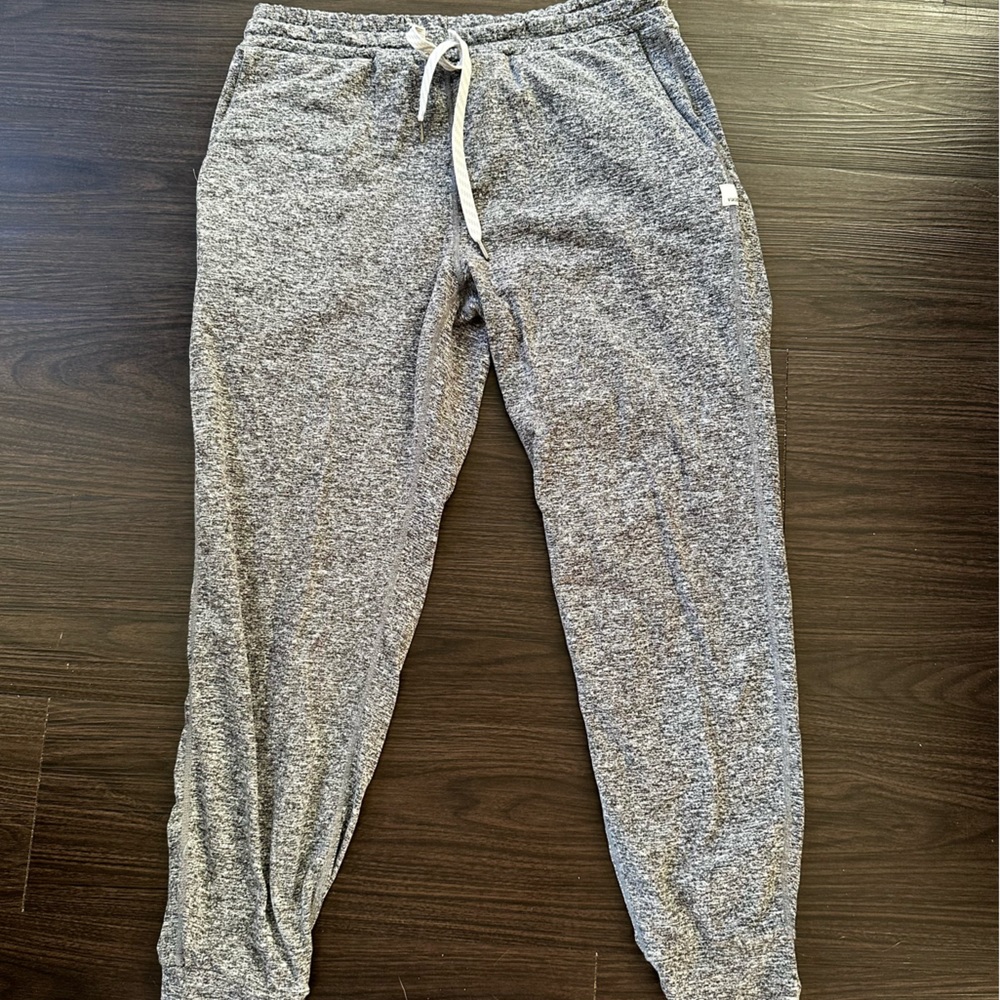 Vuori Joggers